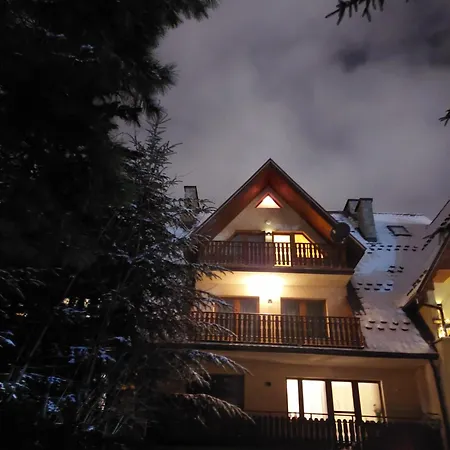 Goscinne Centrum Brzozowa 14 Homestay